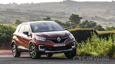 Discontinued Renault Captur 2017 Driving