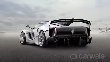 Bonkers Ferrari FXX-K Evo unleashed