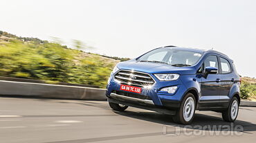 Discontinued Ford EcoSport 2017 Driving