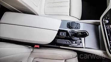 Discontinued BMW 5 Series 2021 Discontinued BMW 5 Series 2021