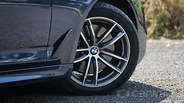 Discontinued BMW 5 Series 2021 Discontinued BMW 5 Series 2021