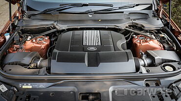Land Rover Discovery Engine Bay
