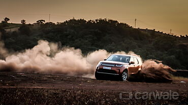 Land Rover Discovery Exterior