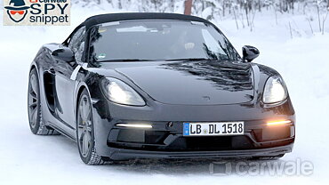 19 Porsche Boxster Spyder Caught On Test Carwale