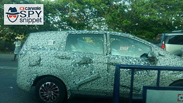 Mahindra U321 spotted testing again