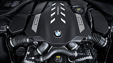 BMW 7 Series [2019-2023] Engine Bay