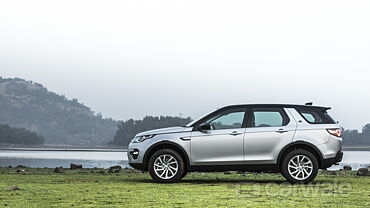 Land Rover Discovery Sport [2018-2020] Front View