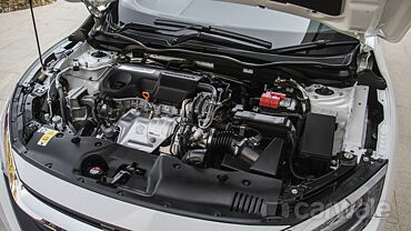 Honda Civic Engine Bay