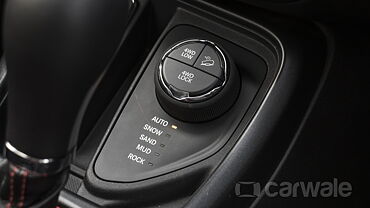Discontinued Jeep Compass 2017 Interior