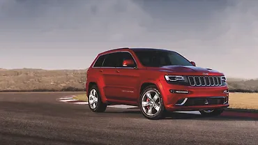 Grand Cherokee [2016-2020] Right Front Three Quarter Image, Grand