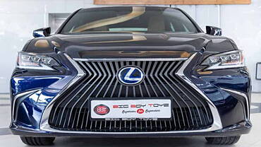 Lexus ES Image