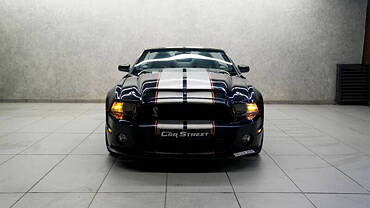 Ford Mustang Image