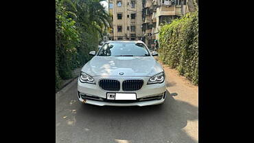 BMW 7-Series Image