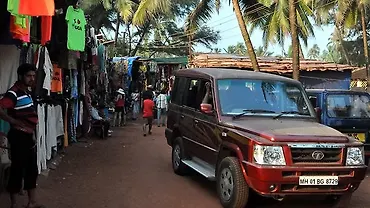 Sumo Gold Front View Image, Sumo Gold Photos in India - CarWale