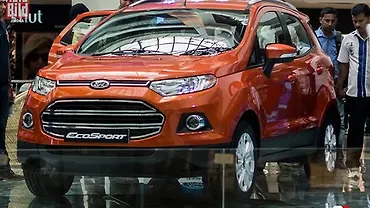 https://imgd.aeplcdn.com/370x208/ec/04/45/10439/img/m/Ford-EcoSport-16852_l.jpg?q=80&t=124609733&t=124609733