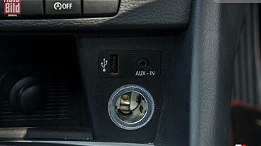 Discontinued BMW X1 2013 Dashboard