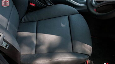 Discontinued BMW X1 2013 Front-Seats
