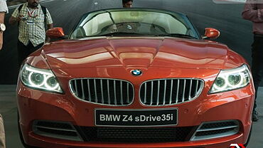 Discontinued BMW Z4 2013 Front View