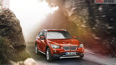 Discontinued BMW X1 2013 Front View