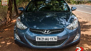 Discontinued Hyundai Elantra 2012 Front View