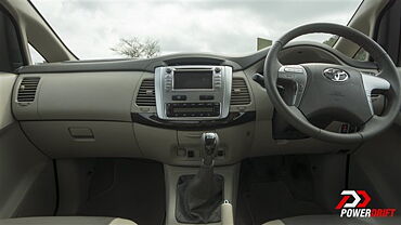 Discontinued Toyota Innova 2013 Interior
