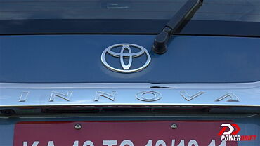 Discontinued Toyota Innova 2013 Logo