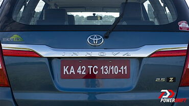 Discontinued Toyota Innova 2013 Rear View
