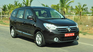 Renault Lodgy Driving