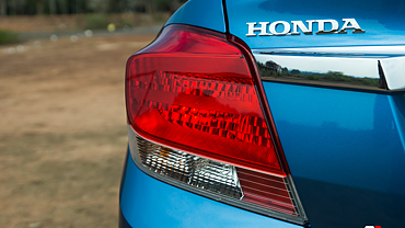 Honda Amaze [2013-2016] Tail Lamps