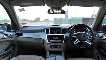 Mercedes-Benz GL Interior