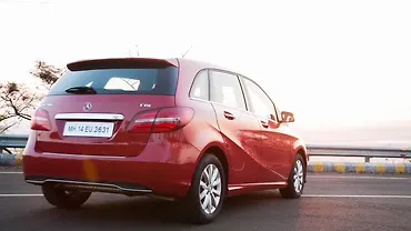 B-Class Right Rear Three Quarter Image, B-Class Photos in India - CarWale