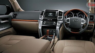 Discontinued Toyota Land Cruiser 2015 Interior