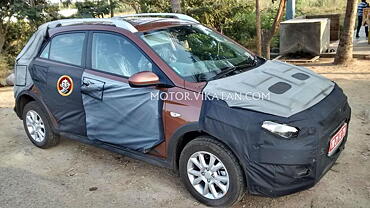 Hyundai Elite i20 crossover spied, sports a new colour