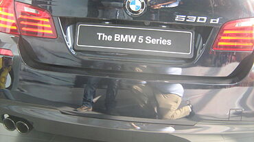 BMW 5 Series [2013-2017] Badges