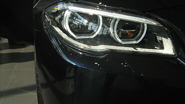 BMW 5 Series [2013-2017] Headlamps