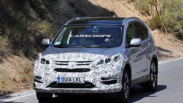 Honda CR-V facelift spotted testing