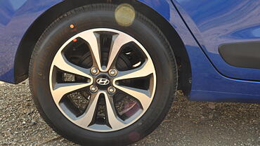 Discontinued Hyundai Xcent 2014 Wheels-Tyres