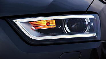 Discontinued Audi Q3 2012 Headlamps