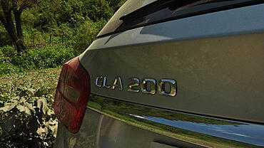Discontinued Mercedes-Benz GLA 2014 Logo