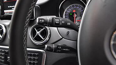 Discontinued Mercedes-Benz GLA 2014 Interior