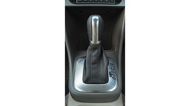 Discontinued Volkswagen Vento 2014 Gear-Lever