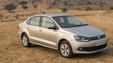 Discontinued Volkswagen Vento 2014 Right Front Three Quarter