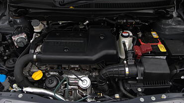 Discontinued Maruti Suzuki Ciaz 2014 Engine Bay