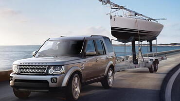 Discontinued Land Rover Discovery 2014 Left Front Three Quarter