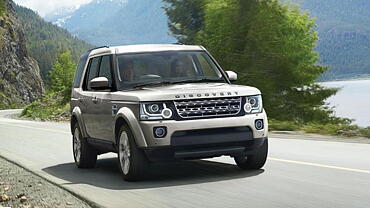 Land Rover Discovery [2014-2017] Right Front Three Quarter