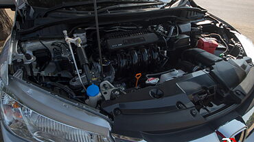 Discontinued Honda City 2014 Engine Bay