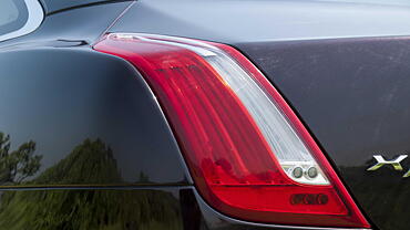 Discontinued Jaguar XJ L 2014 Tail Lamps