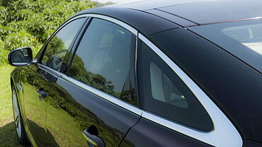 Discontinued Jaguar XJ L 2014 Front-Seats