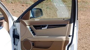 Discontinued Mercedes-Benz C-Class 2011 Door Handles