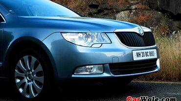 Discontinued Skoda Superb 2009 Front Grille